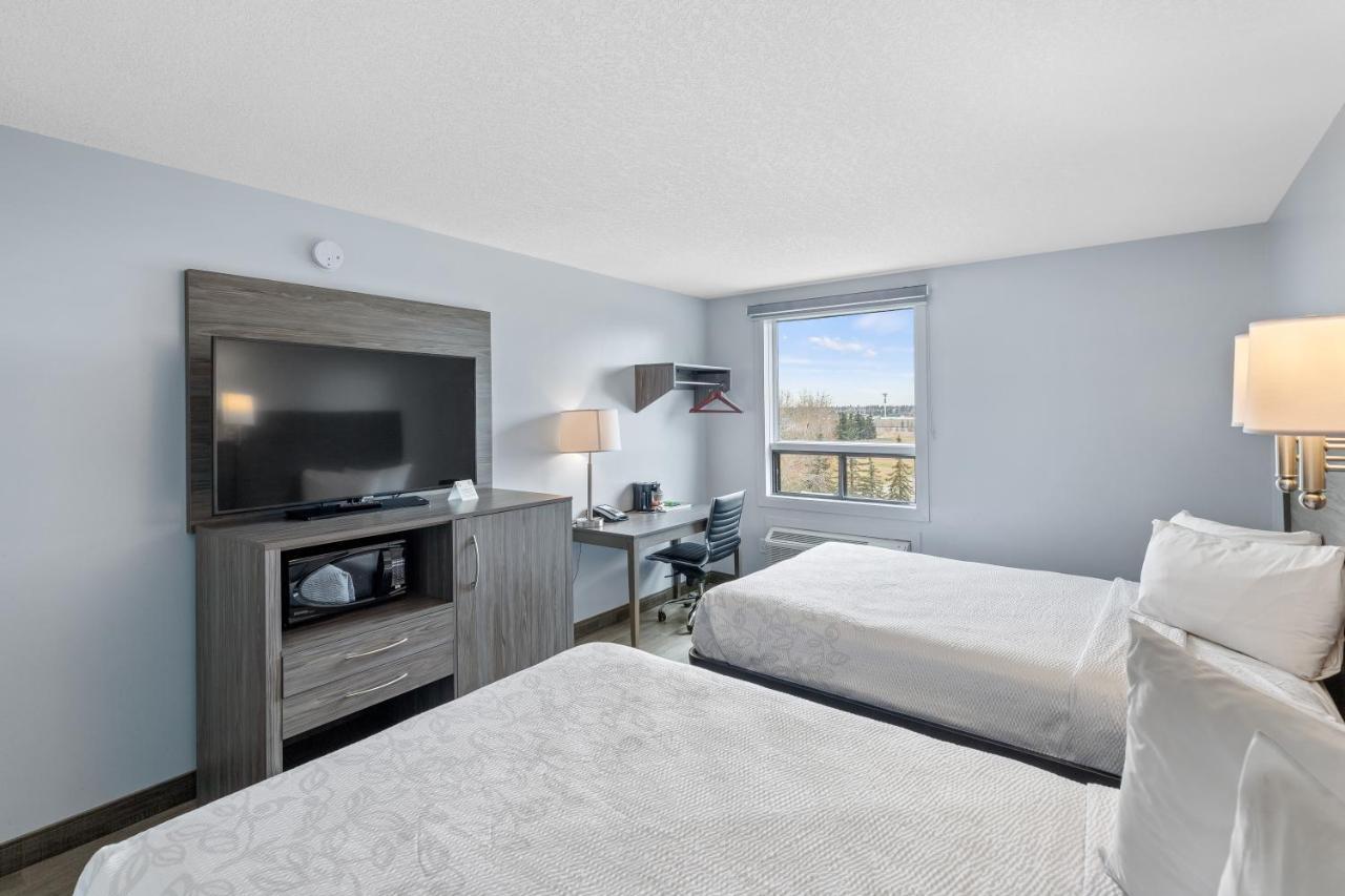 Emerald Hotel & Suites Calgary Airport Eksteriør billede